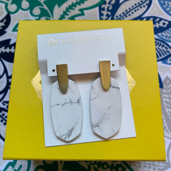 Kendra Scott Jewelry - Kendra Scott Aragon Earrings - NEW!